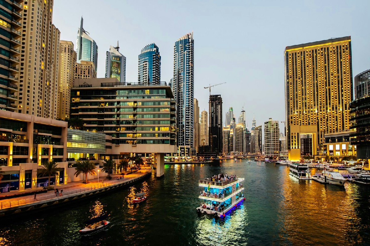 Dove andare a dicembre in viaggio: 3 consigli imperdibili per single in cerca di destinazioni perfette