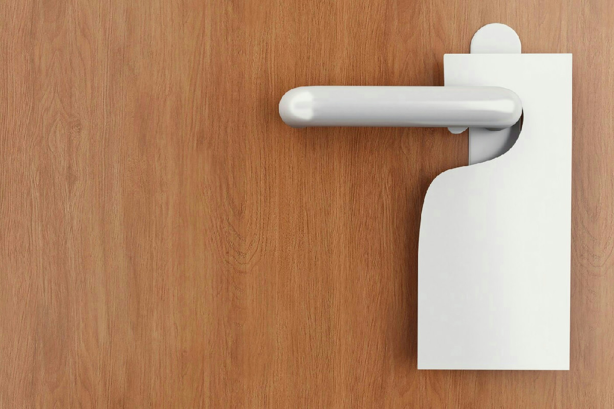 Maniglie delle porte: dove si annidano i batteri e come garantire un’igiene perfetta in casa