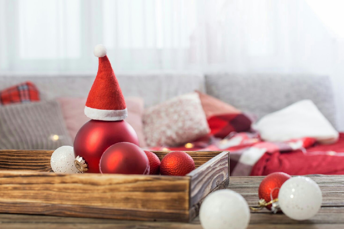 Semplici trucchi per decorare la casa a Natale risparmiando senza rinunciare all’atmosfera festiva